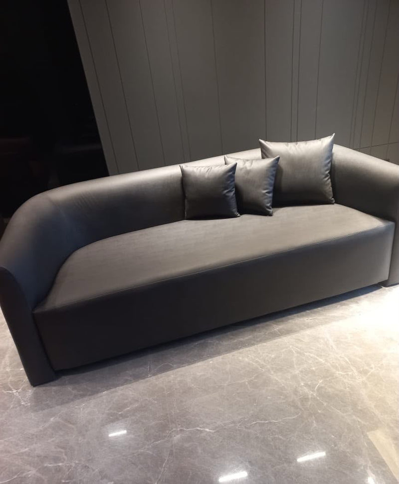 DE.CI piece in a customer home
