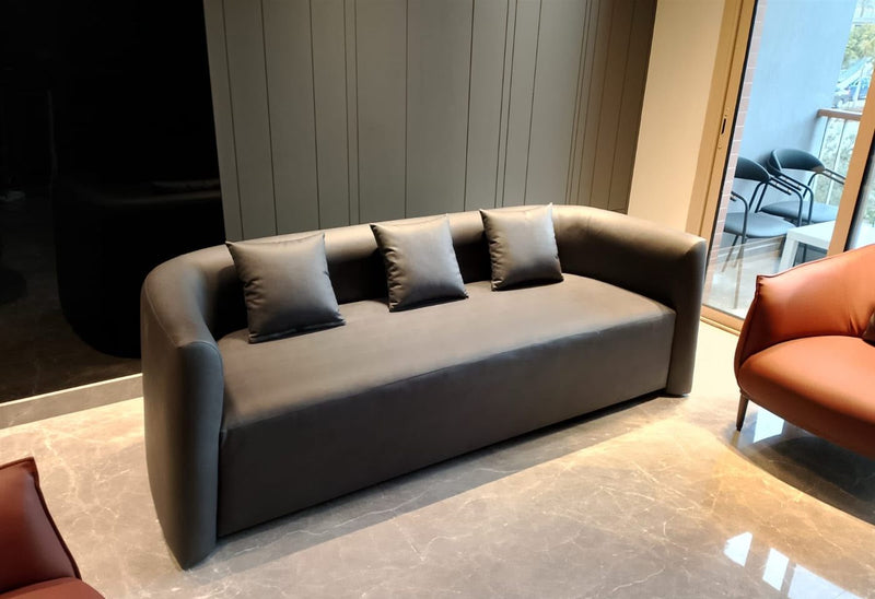 DE.CI piece in a customer home