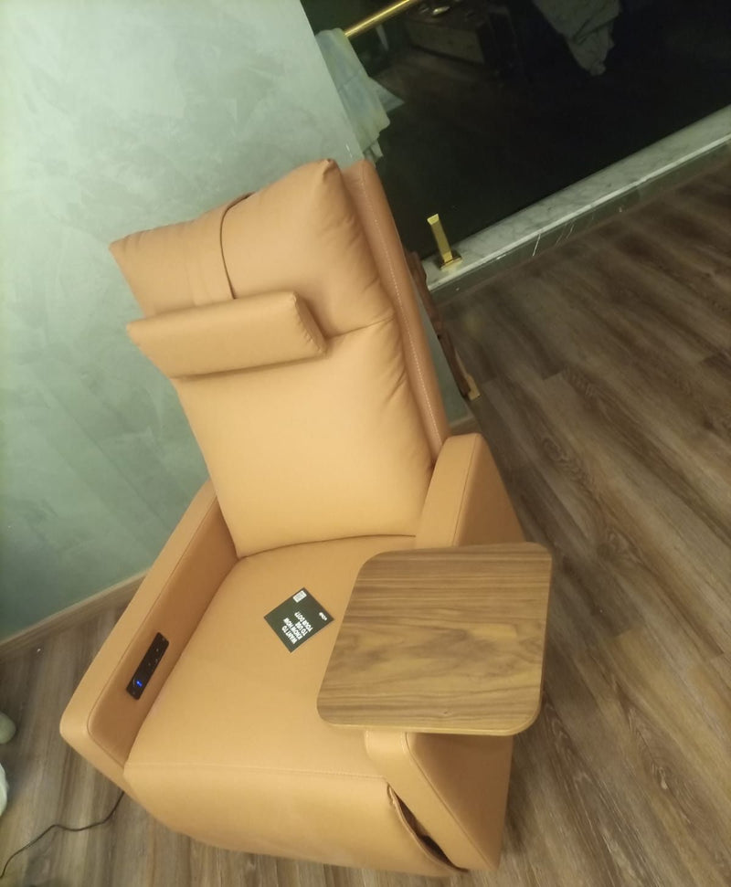 DE.CI piece in a customer home