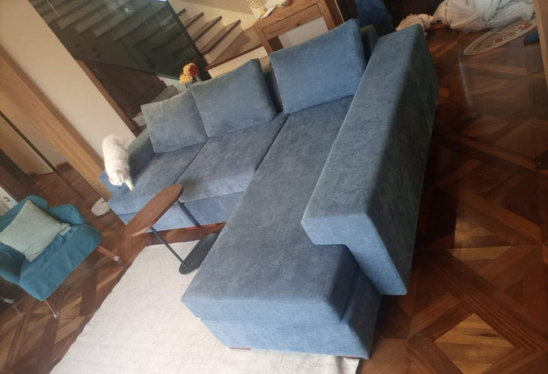 DE.CI piece in a customer home