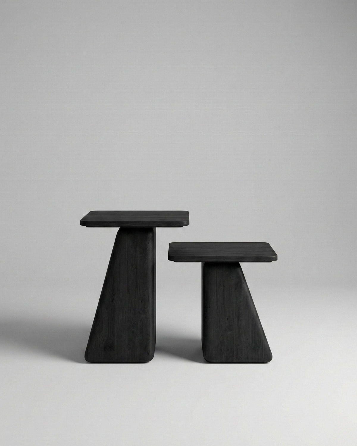 GE.OM Side Tables Set