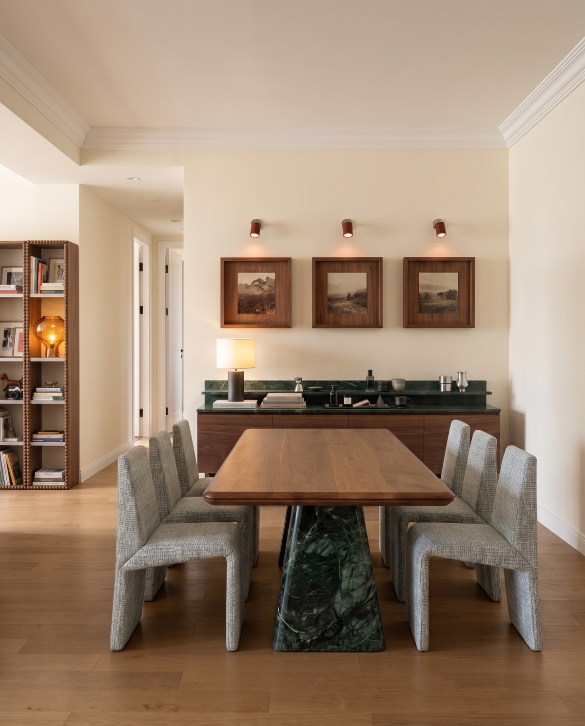 DE.CI dining room with the TA.PR dining table and FO.LD chairs