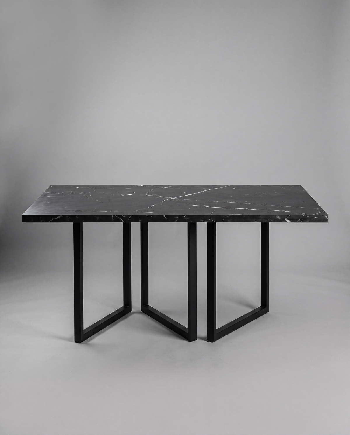 EQ.UI Dining Table Square