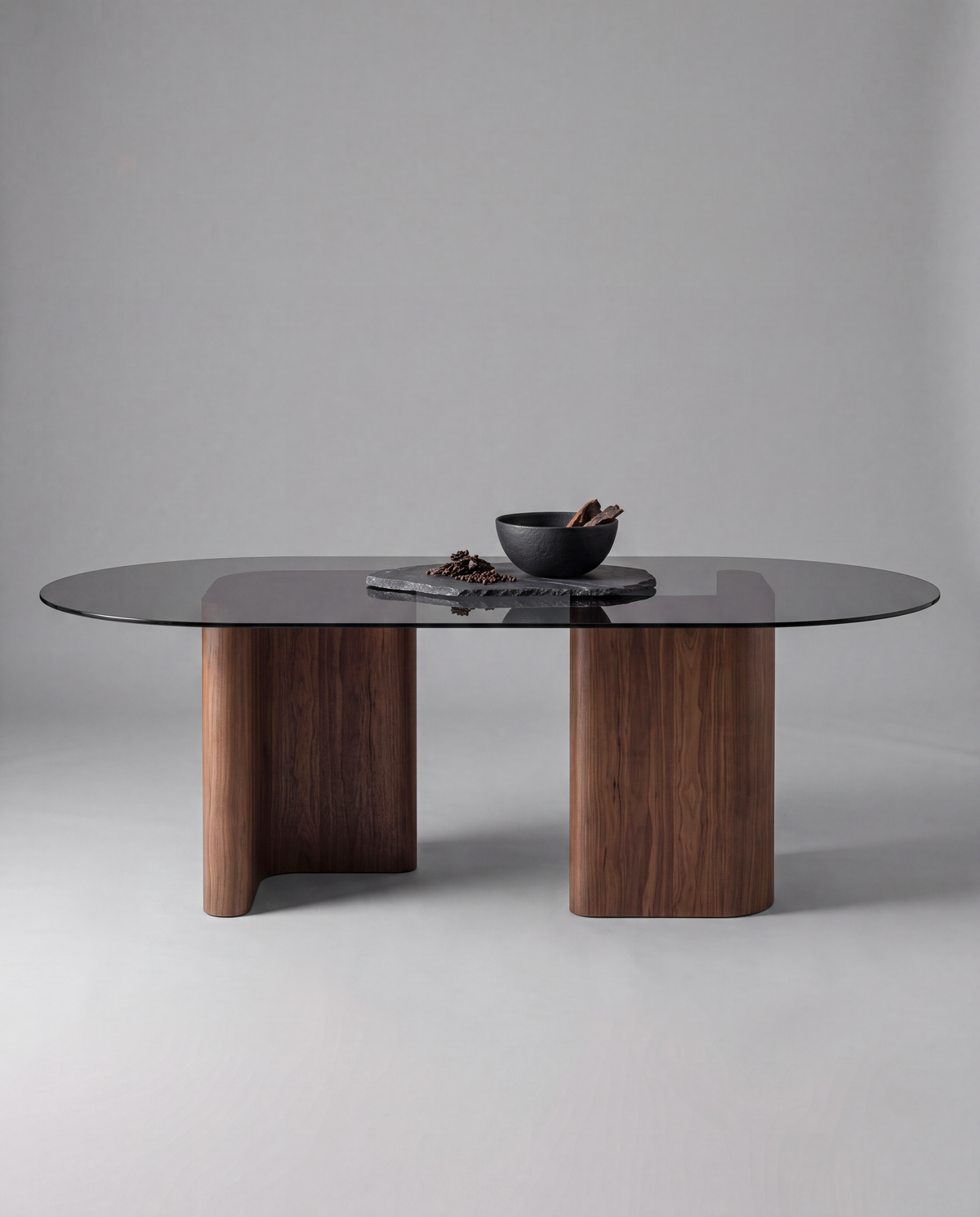 RO.ND Dining Table Wood