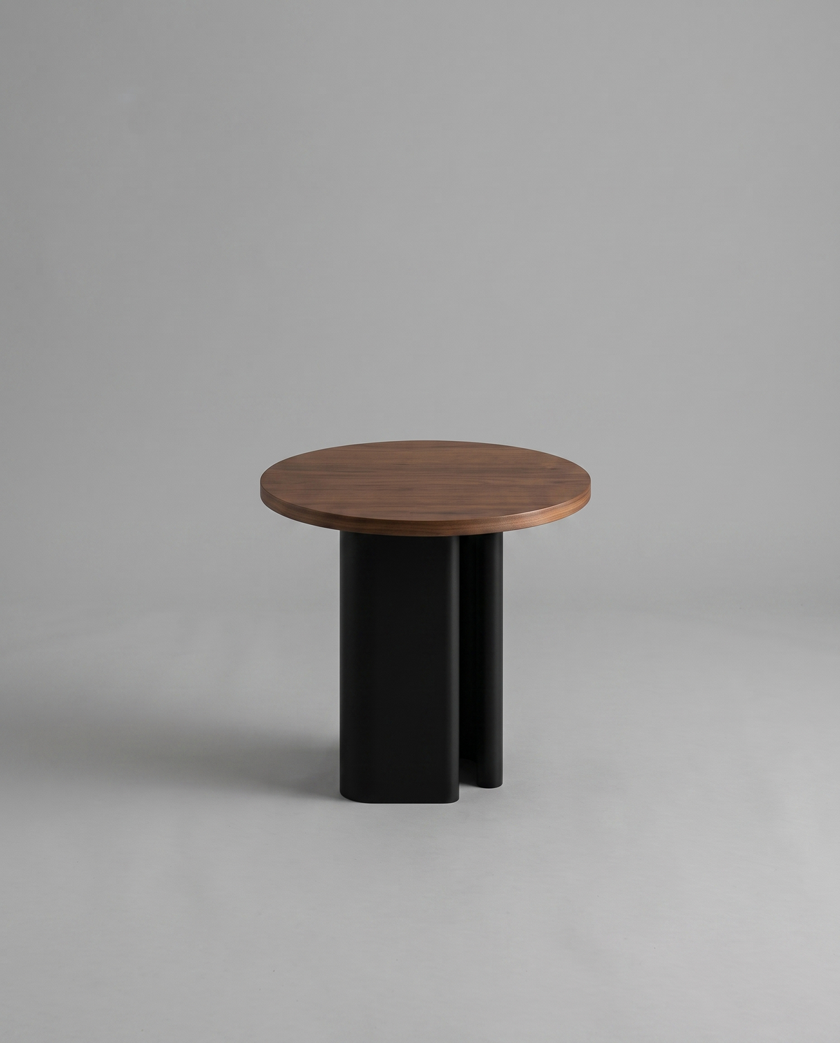 RO.ND Side table