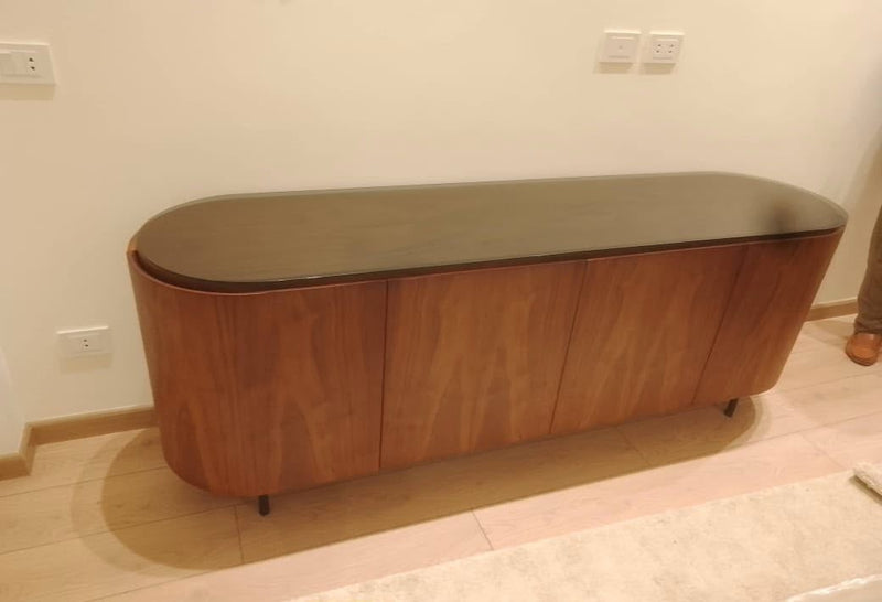 DE.CI piece in a customer home