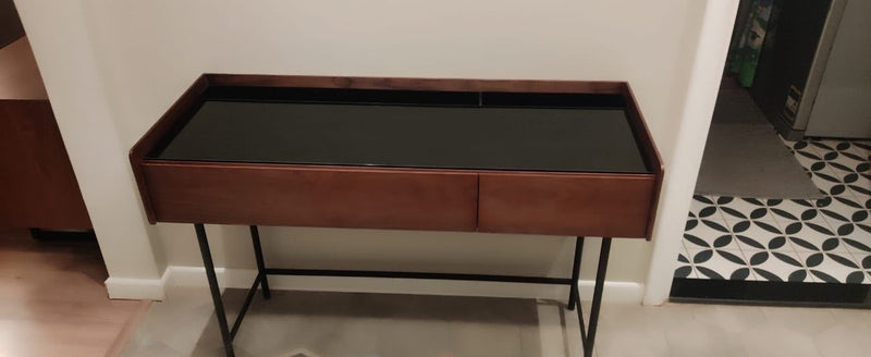 DE.CI piece in a customer home