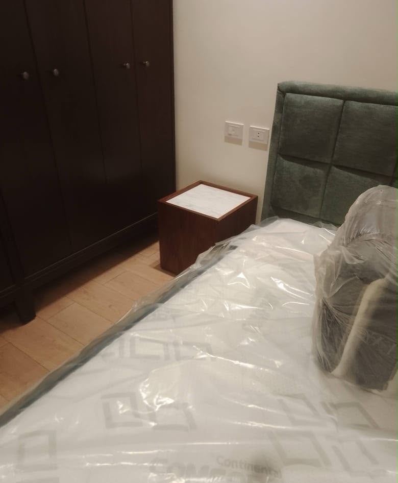DE.CI piece in a customer home