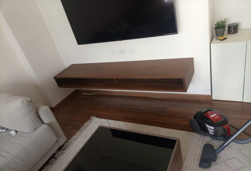 DE.CI piece in a customer home