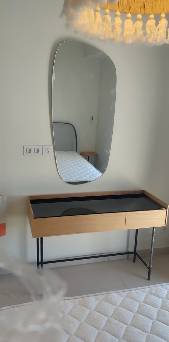 DE.CI piece in a customer home