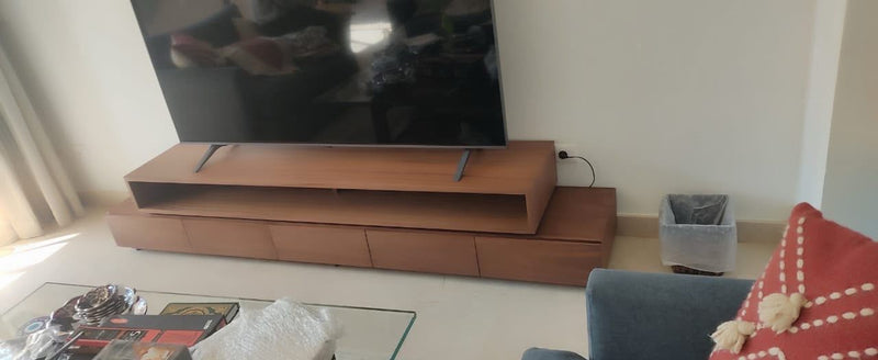 DE.CI piece in a customer home