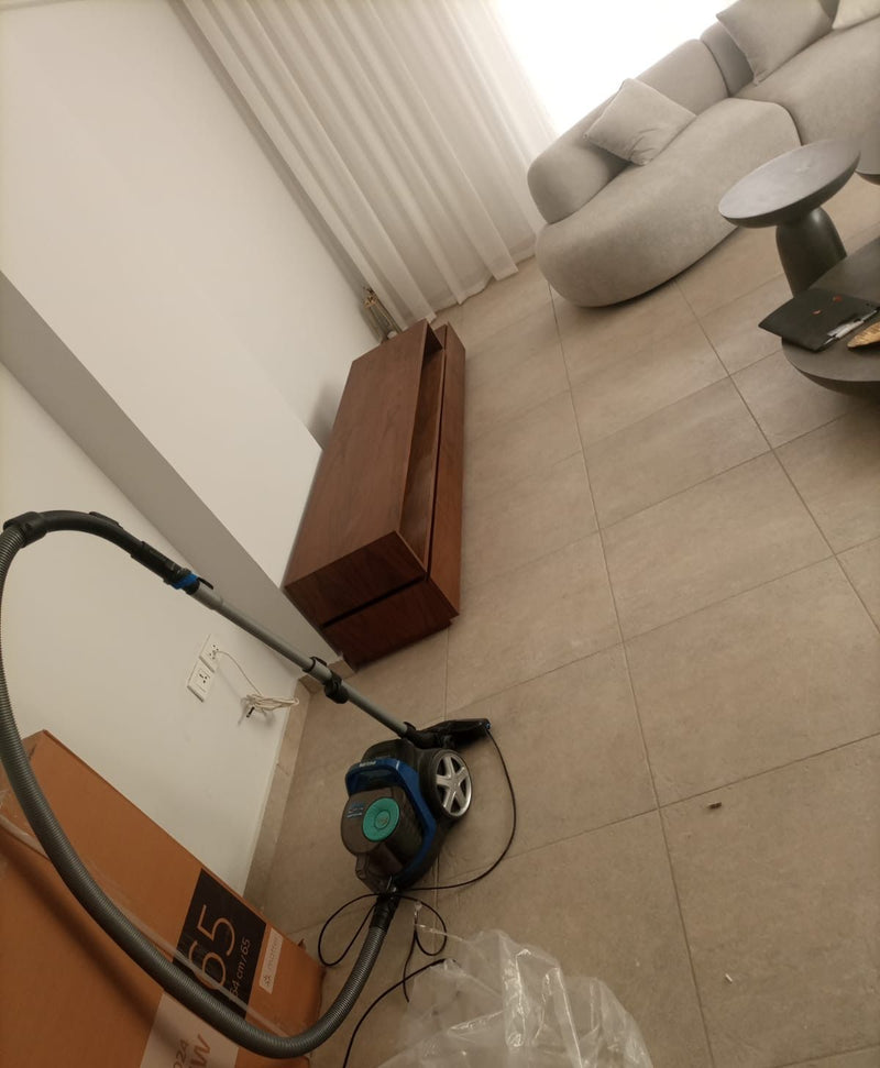 DE.CI piece in a customer home
