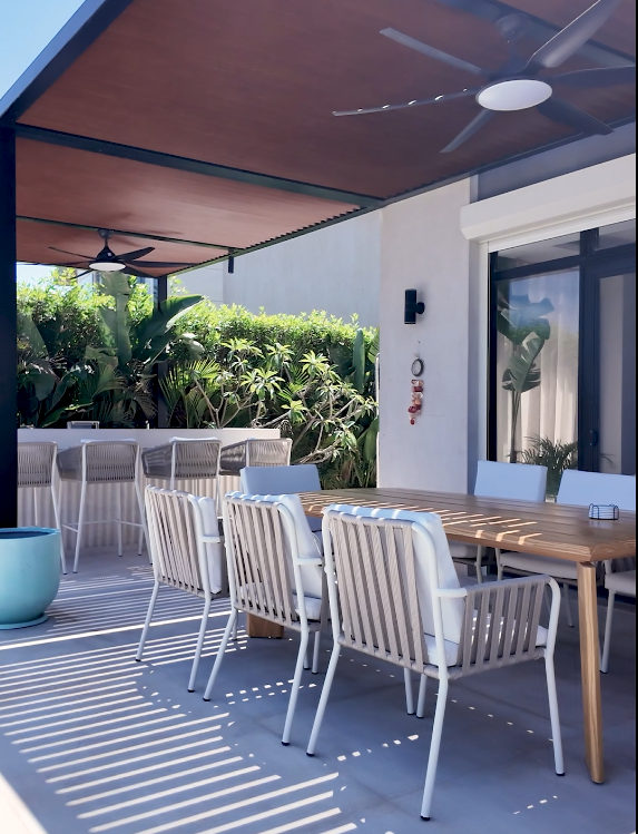 Standalone Villa — Swan Lake · North Coast